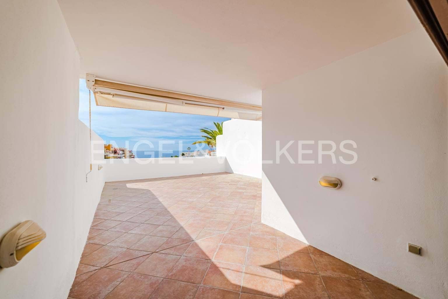 3 sypialnia Apartament na sprzedaż w Playa Paraiso z basenem - 479 000 € (Ref: 9459474)