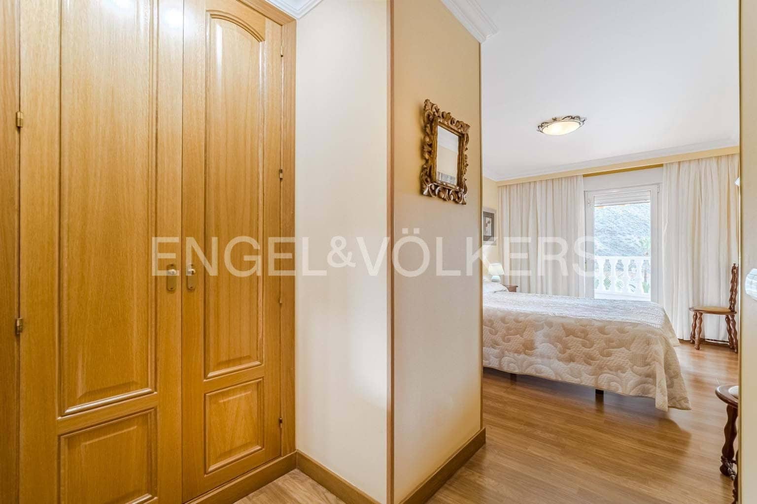 3 sovrum Lägenhet till salu i Los Cristianos med pool - 410 000 € (Ref: 9459475)