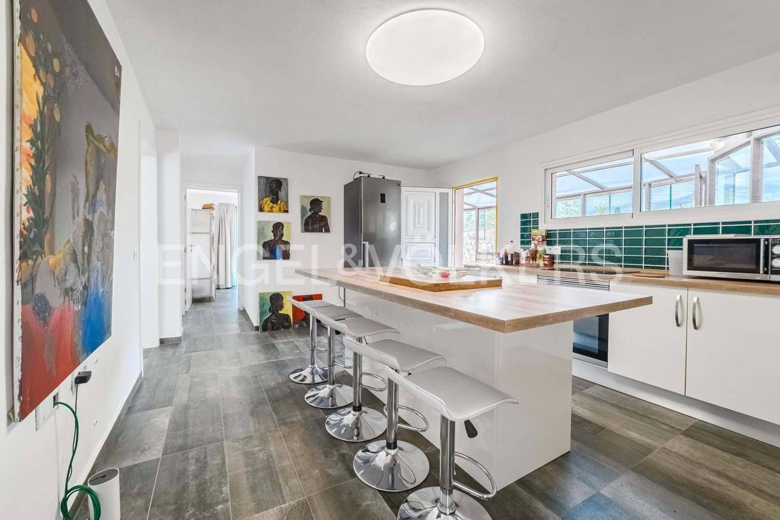 9 Zimmer Villa zu verkaufen in Arona - 799.000 € (Ref: 9465933)