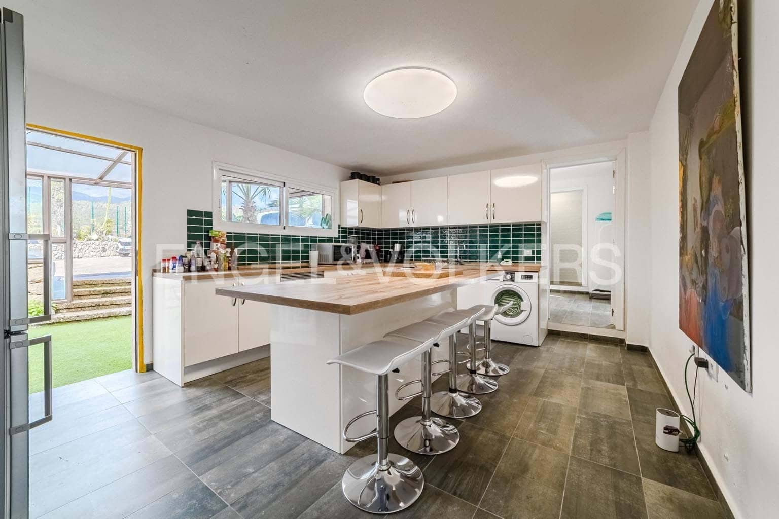 9 Zimmer Villa zu verkaufen in Arona - 799.000 € (Ref: 9465933)