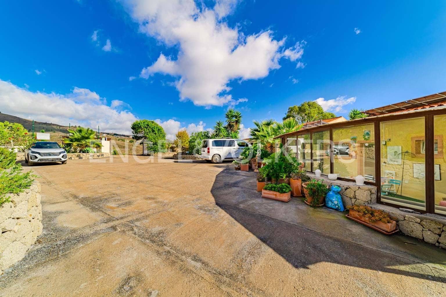 9 Zimmer Villa zu verkaufen in Arona - 799.000 € (Ref: 9465933)