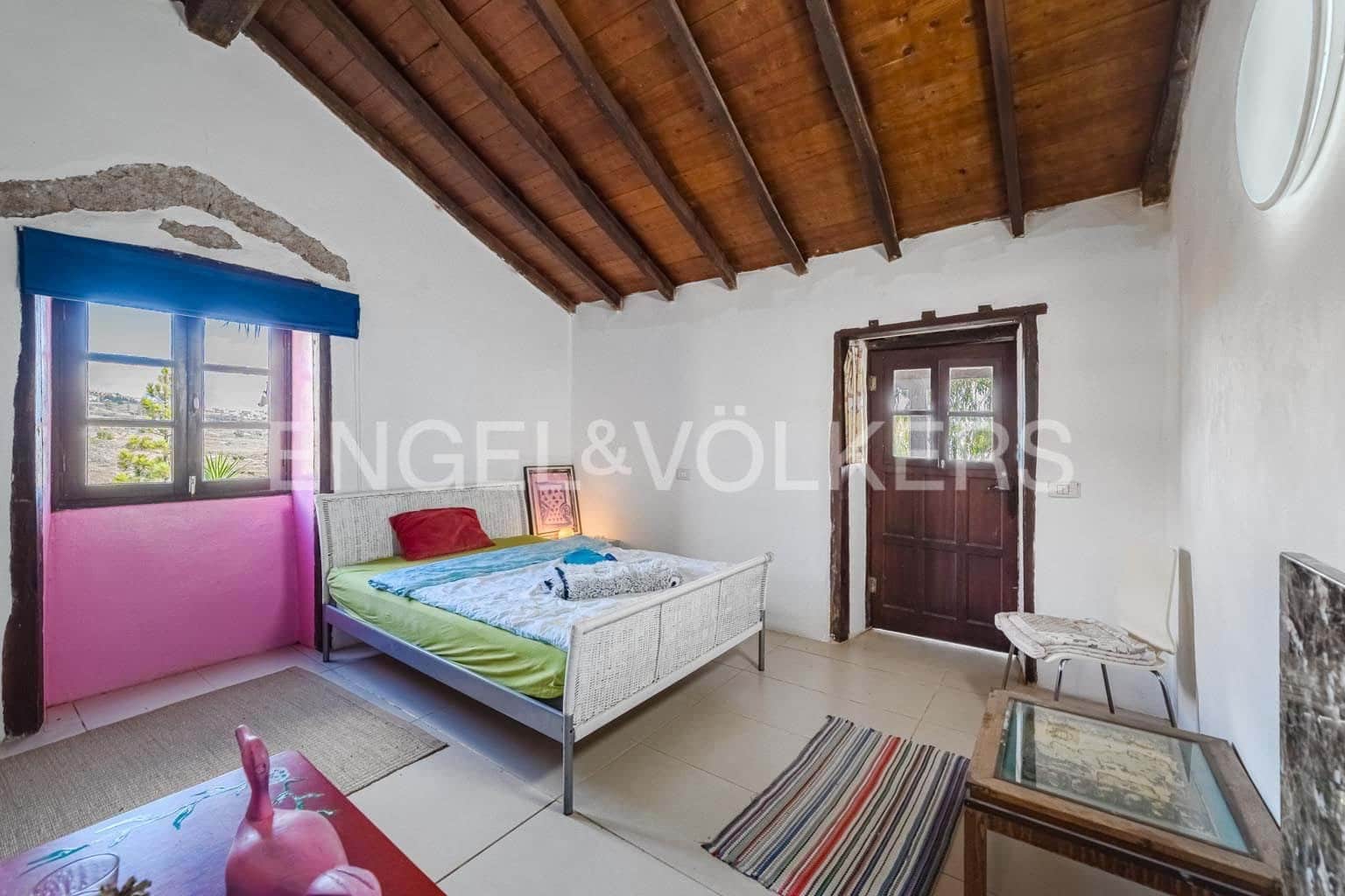 9 Zimmer Villa zu verkaufen in Arona - 799.000 € (Ref: 9465933)