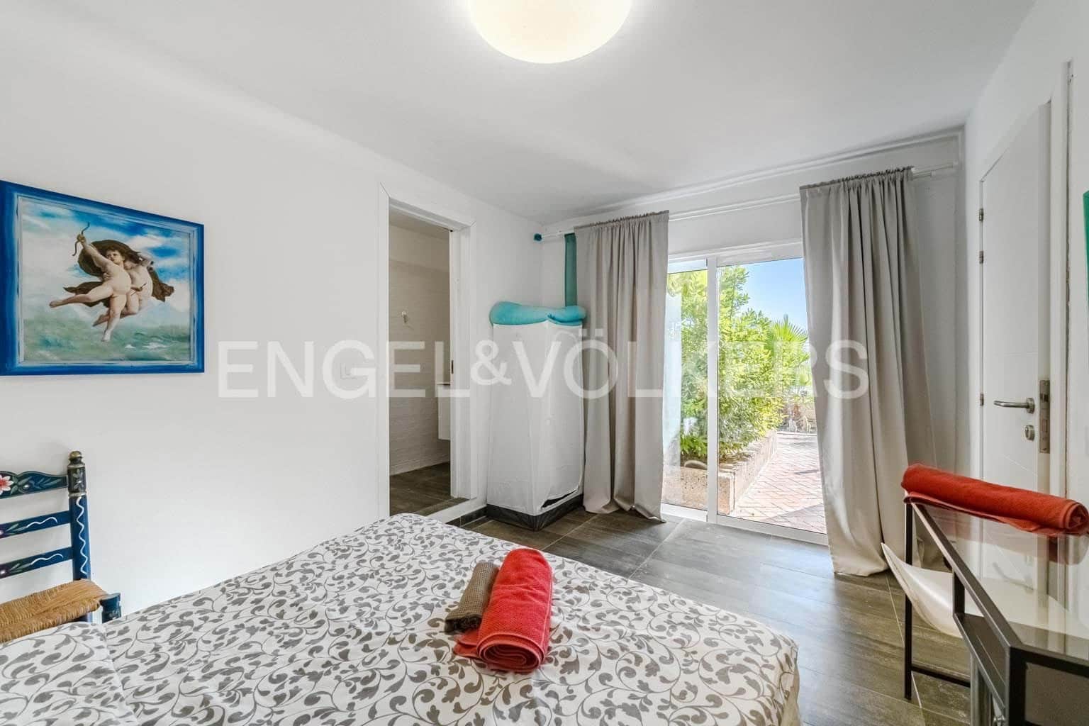 9 Zimmer Villa zu verkaufen in Arona - 799.000 € (Ref: 9465933)