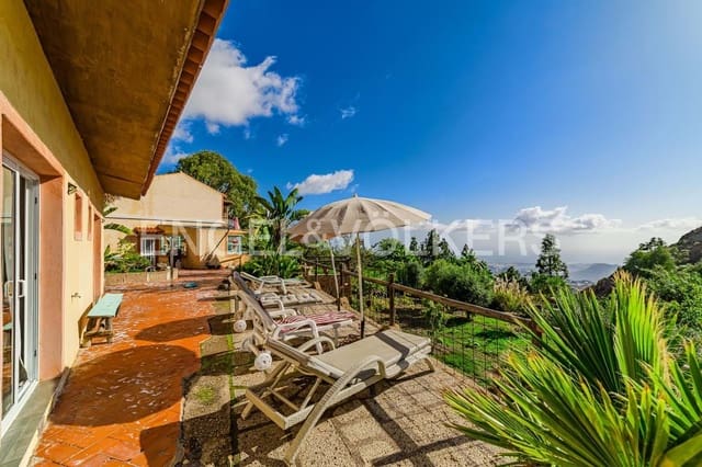 9 camera da letto Villa in vendita in Arona - 799.000 € (Rif: 9465933)