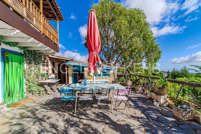 9 camera da letto Villa in vendita in Arona - 799.000 € (Rif: 9465933)