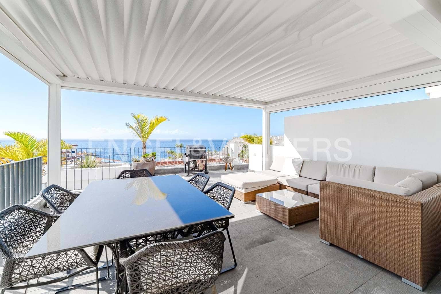 5 makuuhuone Huvila myytävänä paikassa Playa de la Arena mukana uima-altaan 
autotalli - 1 950 000 € (Ref: 9471503)