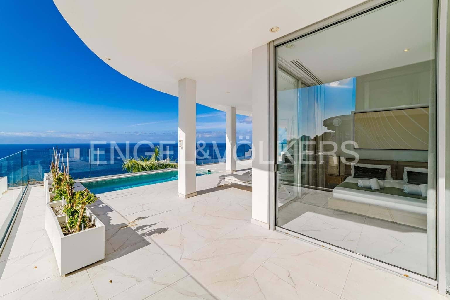 2 Zimmer Apartment zu verkaufen in Los Gigantes mit Pool Garage - 1.350.000 € (Ref: 9473465)