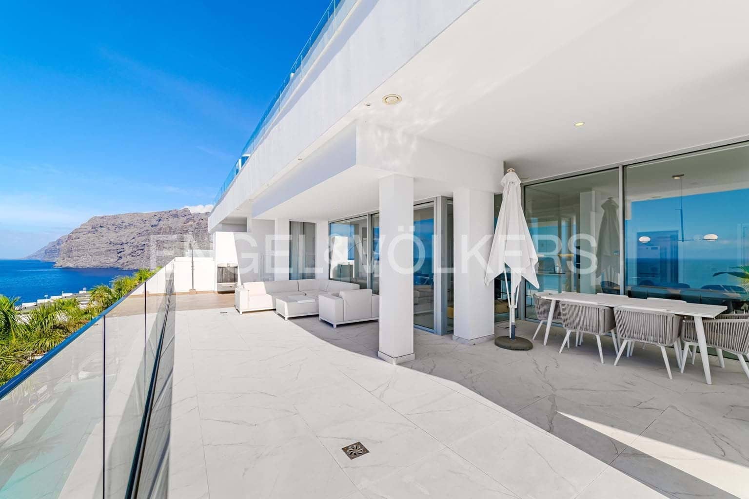 2 Zimmer Apartment zu verkaufen in Los Gigantes mit Pool Garage - 1.350.000 € (Ref: 9473465)