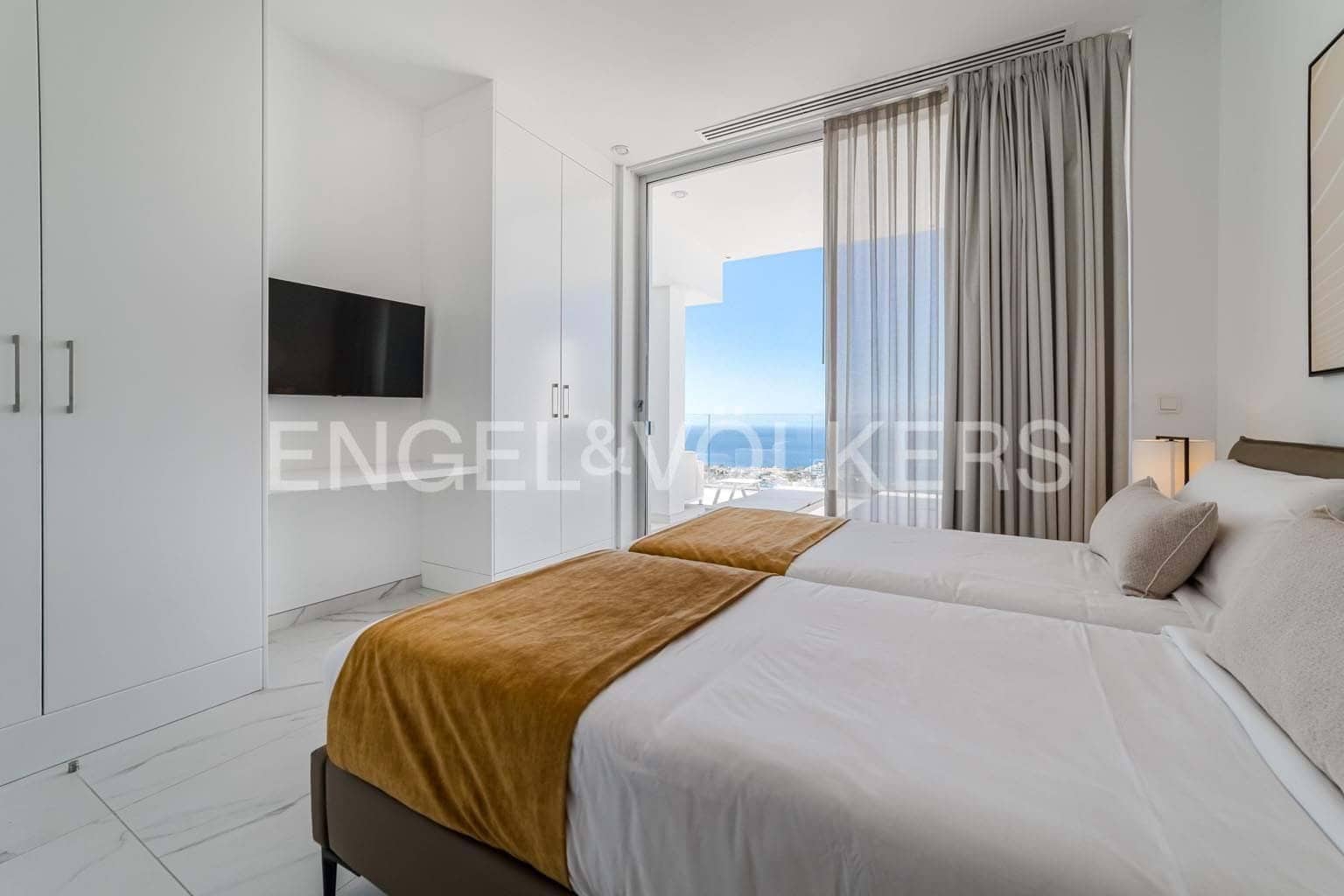 2 Zimmer Apartment zu verkaufen in Los Gigantes mit Pool Garage - 1.350.000 € (Ref: 9473465)