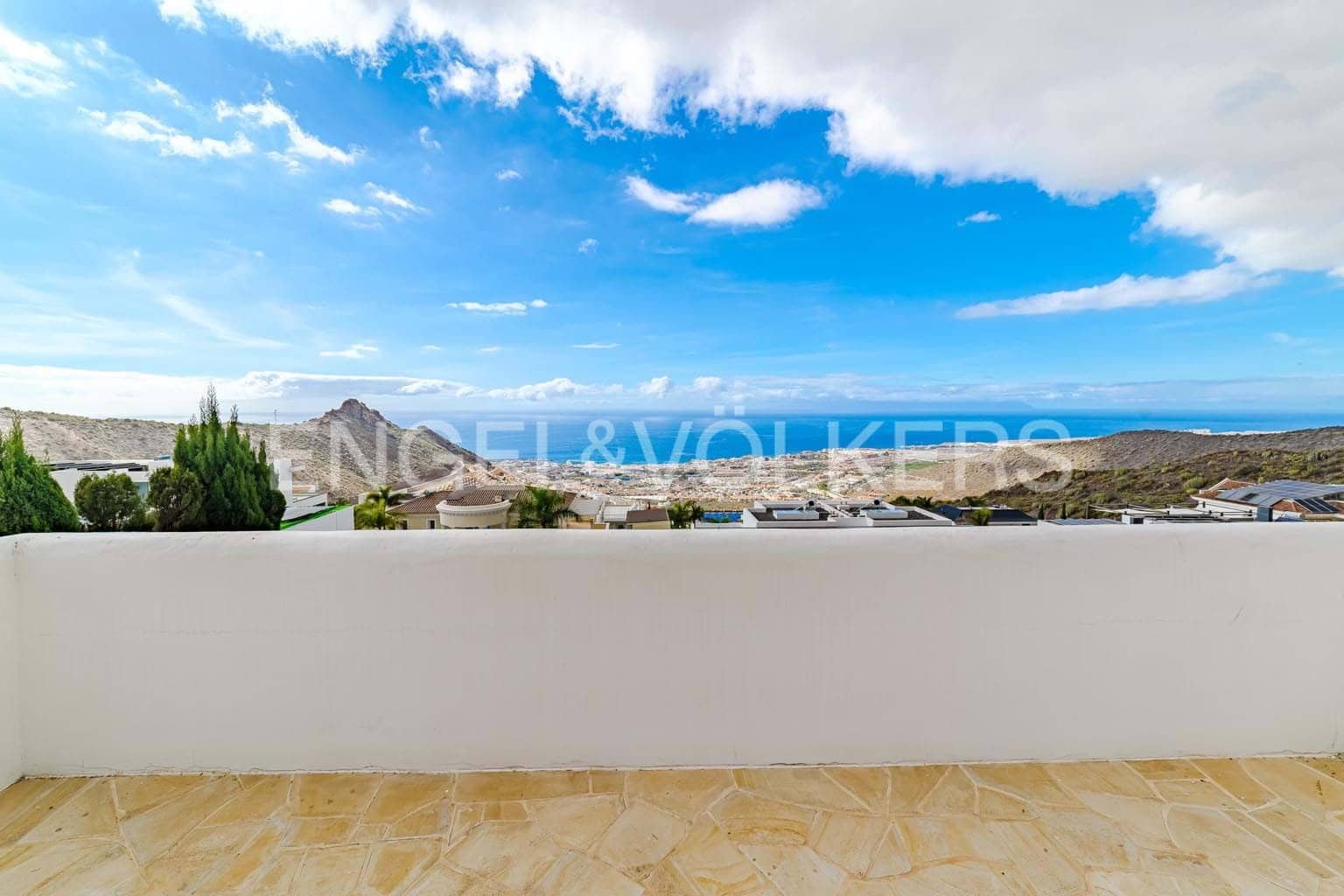 4 makuuhuone Huvila myytävänä paikassa Roque del Conde mukana uima-altaan - 2 200 000 € (Ref: 9473466)