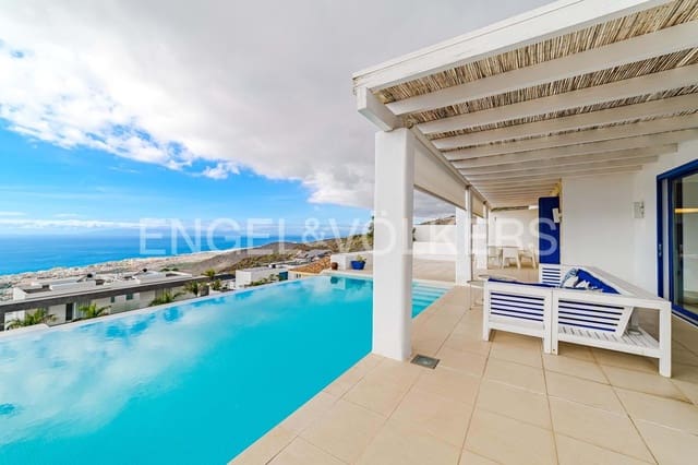 4 Zimmer Villa zu verkaufen in Roque del Conde, Adeje - 2.200.000 € (Ref: 9473466)