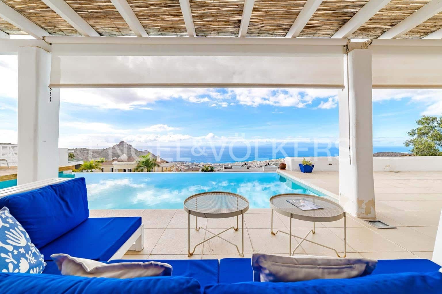 4 makuuhuone Huvila myytävänä paikassa Roque del Conde mukana uima-altaan - 2 200 000 € (Ref: 9473466)