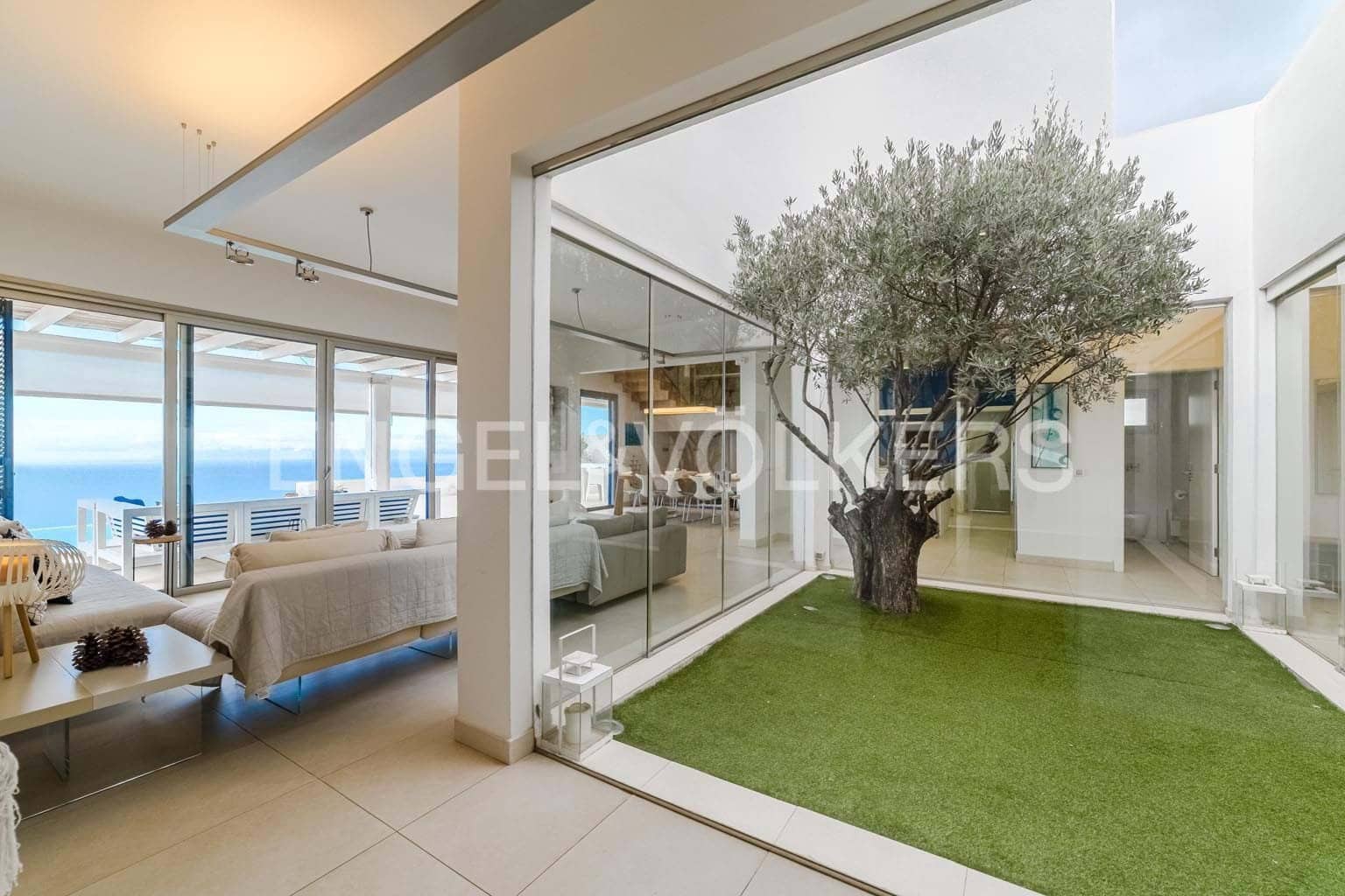 4 makuuhuone Huvila myytävänä paikassa Roque del Conde mukana uima-altaan - 2 200 000 € (Ref: 9473466)