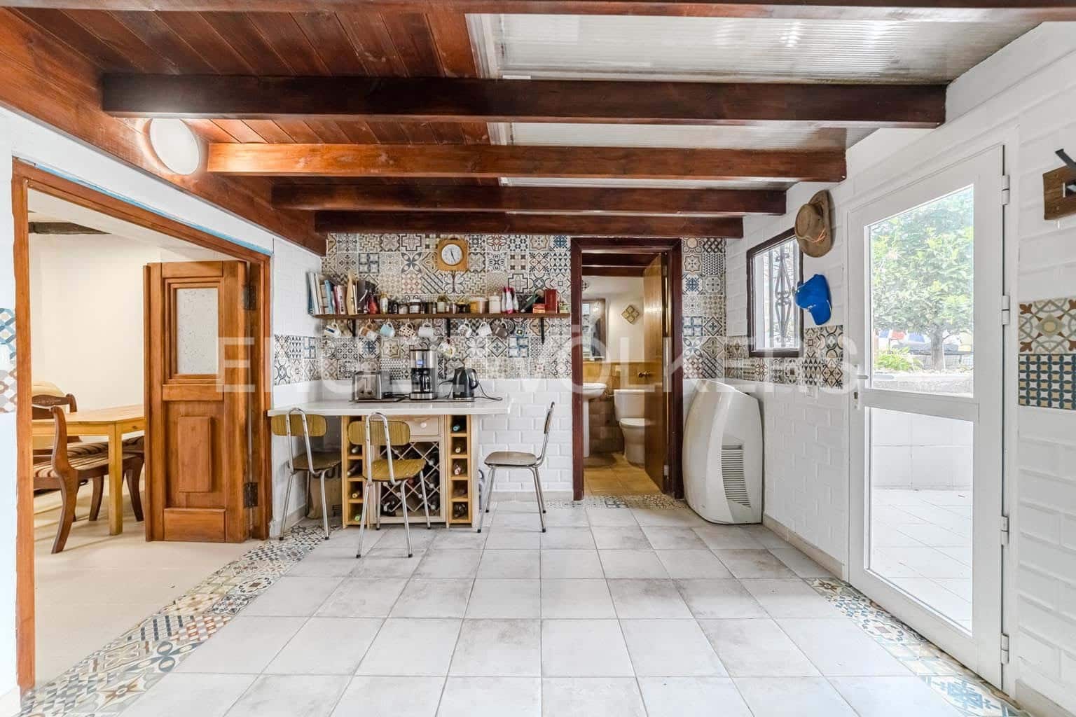 4 Zimmer Villa zu verkaufen in Granadilla de Abona mit Pool - 555.000 € (Ref: 9473467)