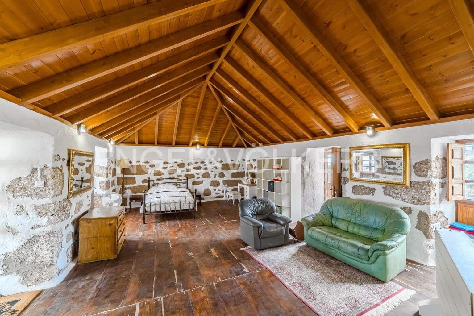 4 Zimmer Villa zu verkaufen in Granadilla de Abona mit Pool - 555.000 € (Ref: 9473467)