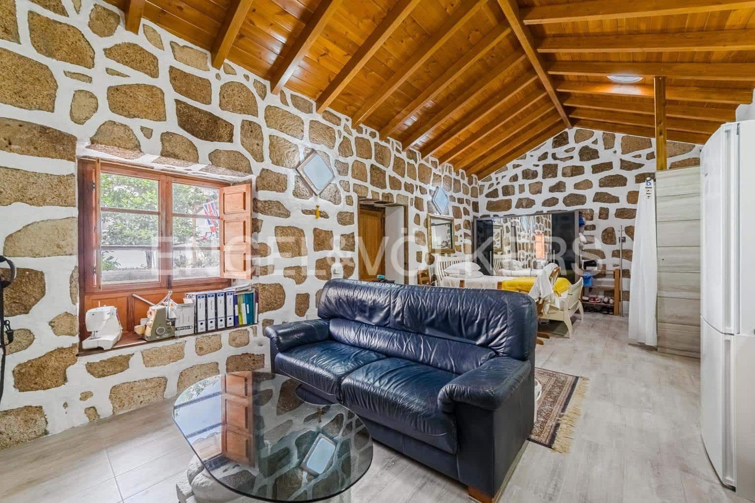 4 Zimmer Villa zu verkaufen in Granadilla de Abona mit Pool - 555.000 € (Ref: 9473467)