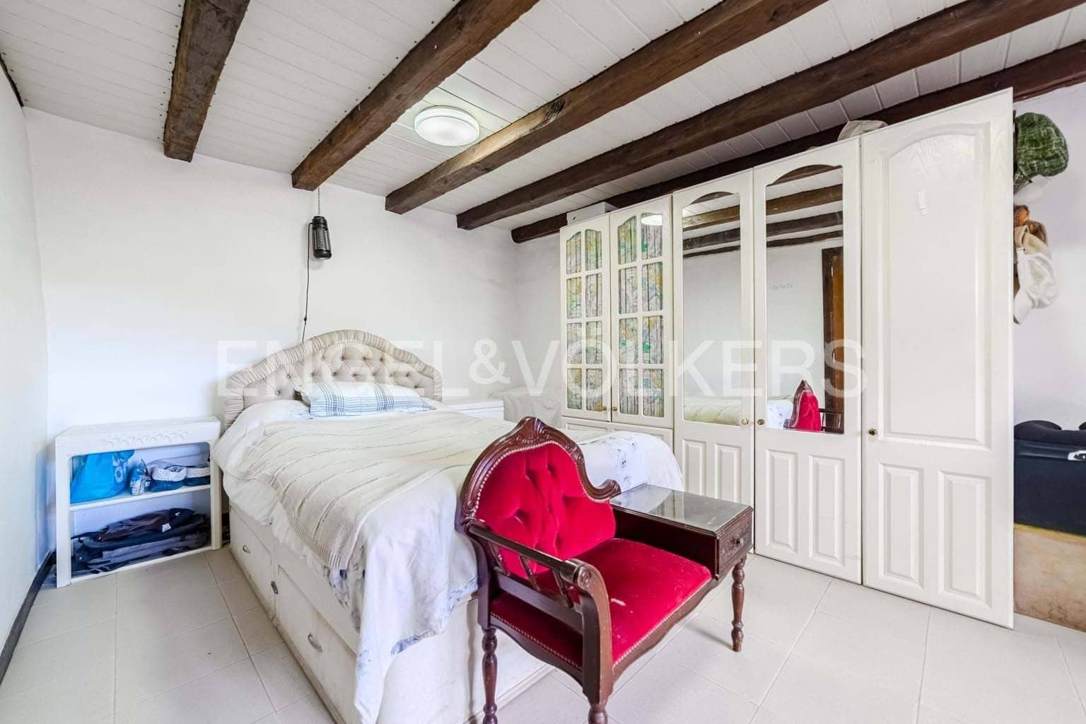 4 Zimmer Villa zu verkaufen in Granadilla de Abona mit Pool - 555.000 € (Ref: 9473467)