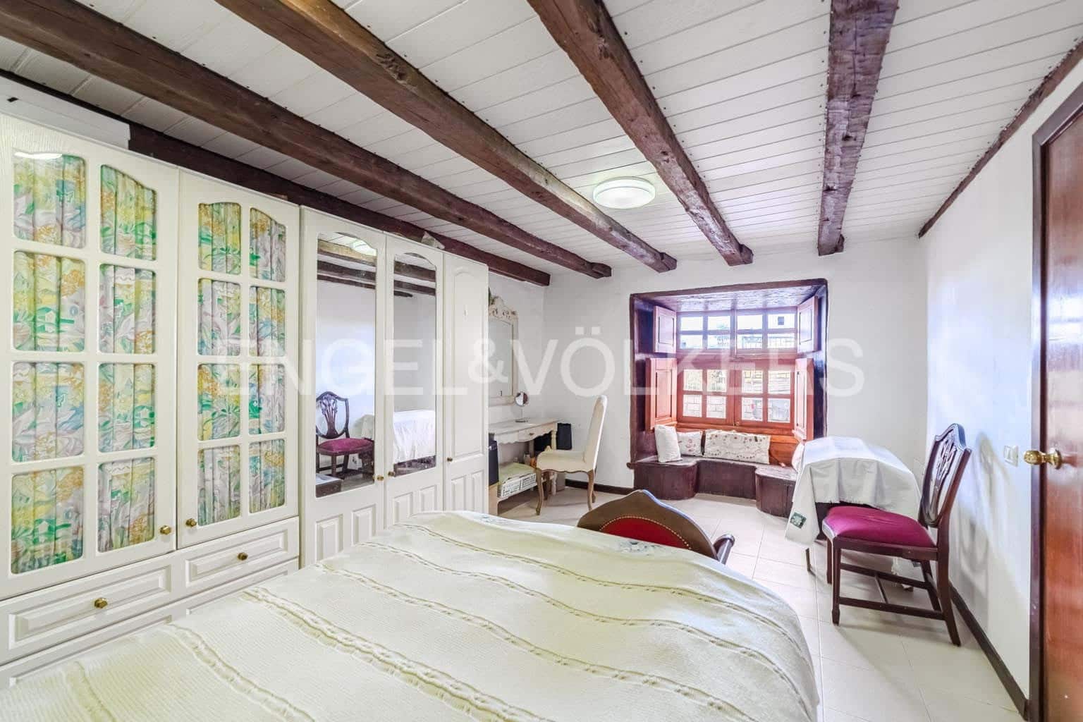 4 Zimmer Villa zu verkaufen in Granadilla de Abona mit Pool - 555.000 € (Ref: 9473467)