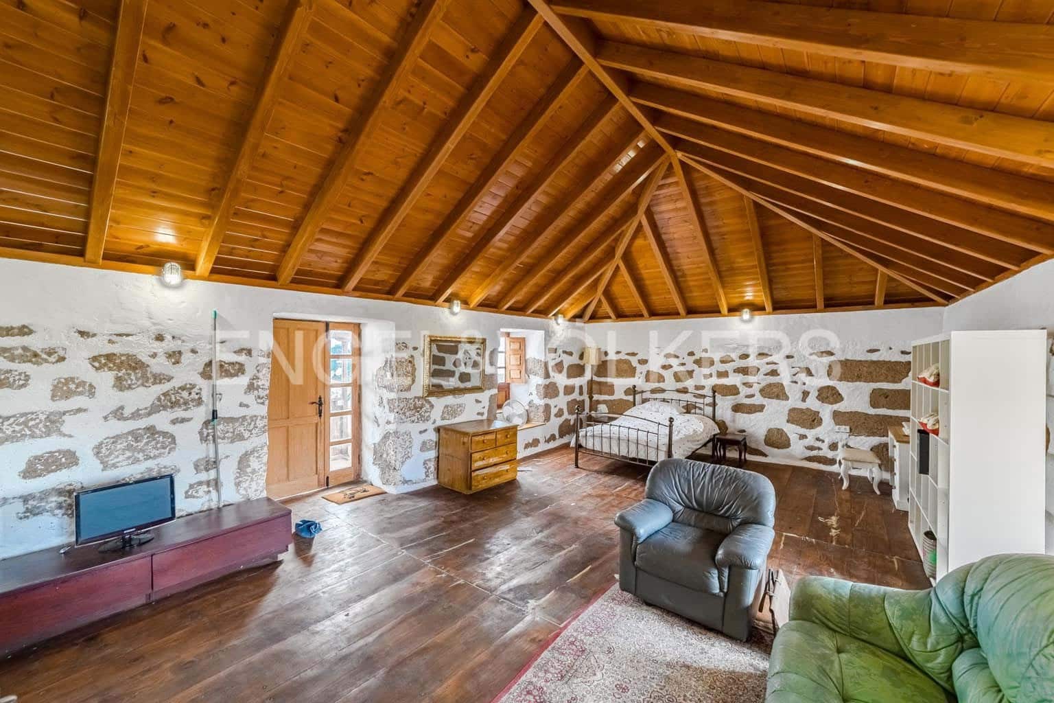 4 Zimmer Villa zu verkaufen in Granadilla de Abona mit Pool - 555.000 € (Ref: 9473467)