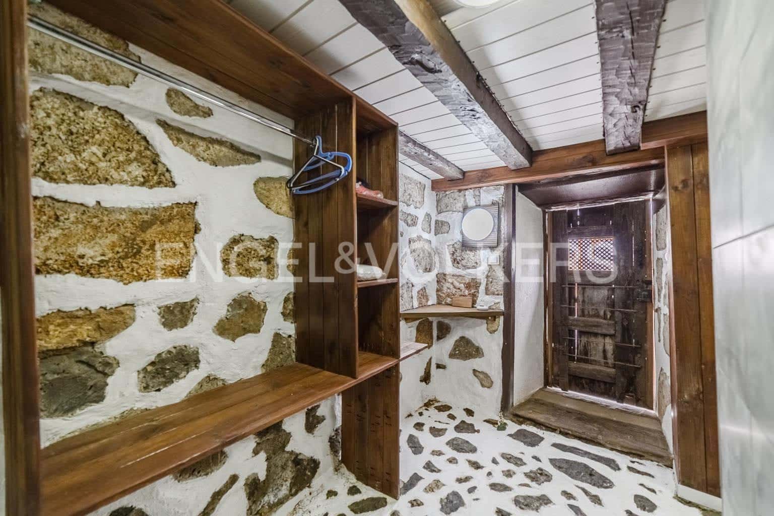 4 Zimmer Villa zu verkaufen in Granadilla de Abona mit Pool - 555.000 € (Ref: 9473467)