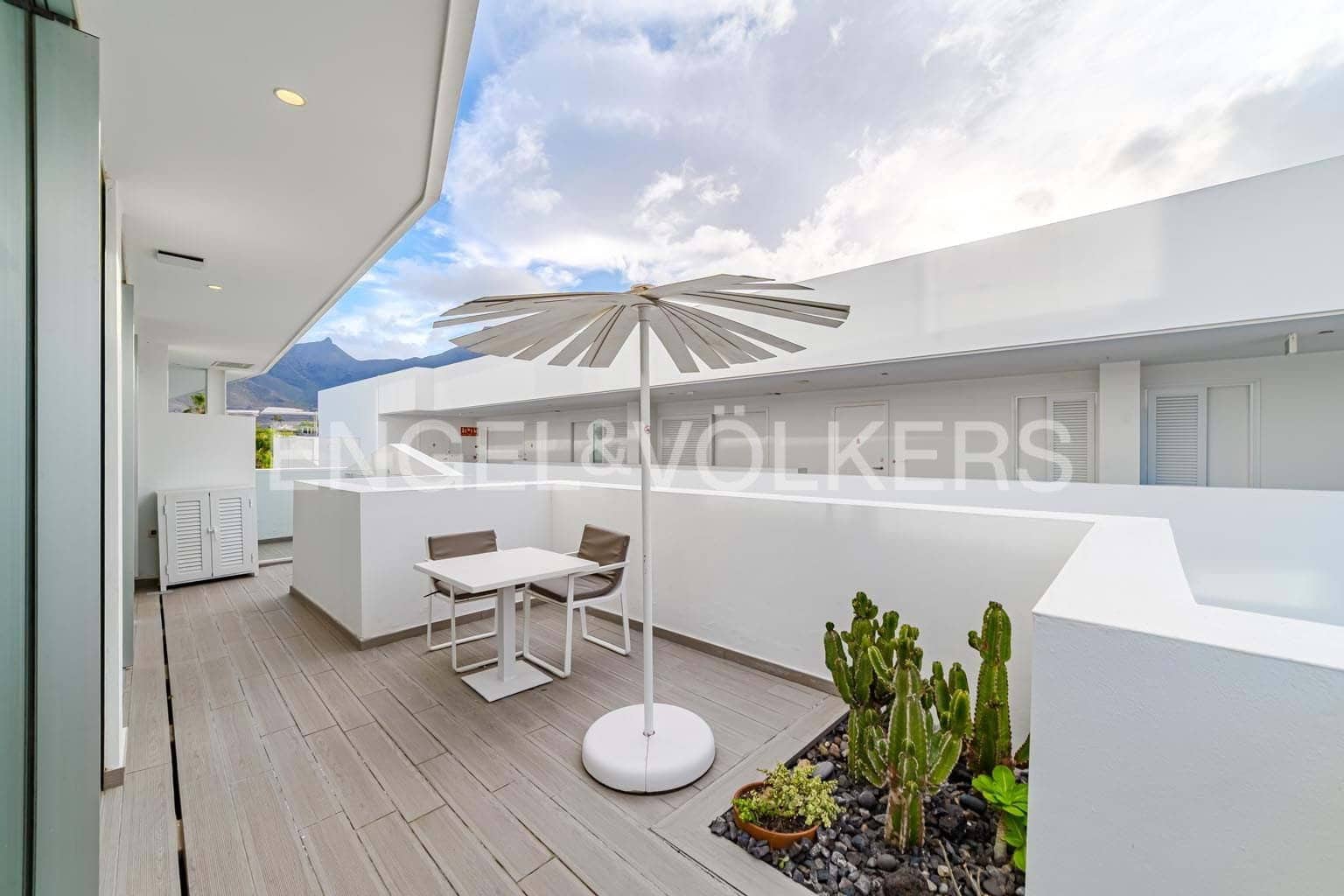 2 sypialnia Apartament na sprzedaż w Costa Adeje z basenem - 695 000 € (Ref: 9474542)