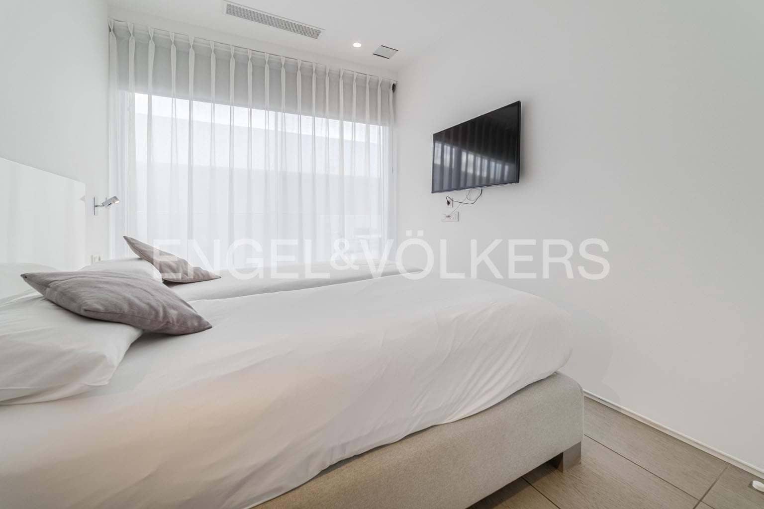 2 sypialnia Apartament na sprzedaż w Costa Adeje z basenem - 695 000 € (Ref: 9474542)