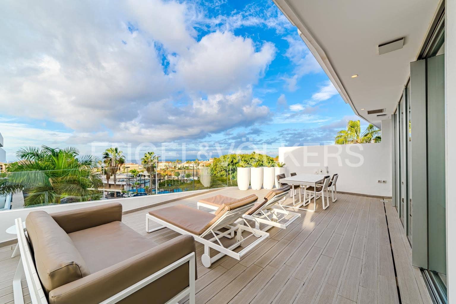 2 sypialnia Apartament na sprzedaż w Costa Adeje z basenem - 695 000 € (Ref: 9474542)