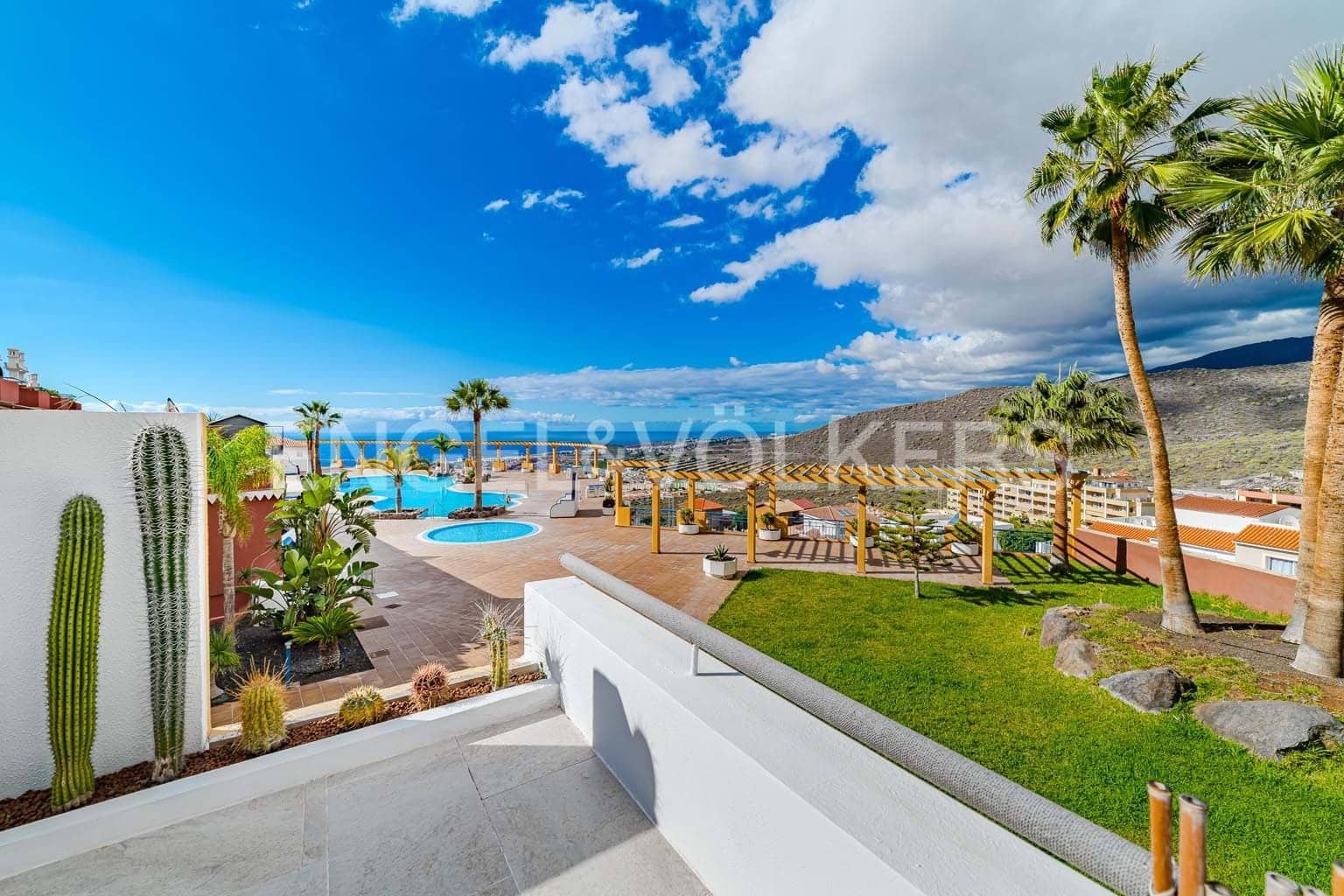 2 Zimmer Apartment zu verkaufen in Roque del Conde mit Pool - 449.000 € (Ref: 9475729)