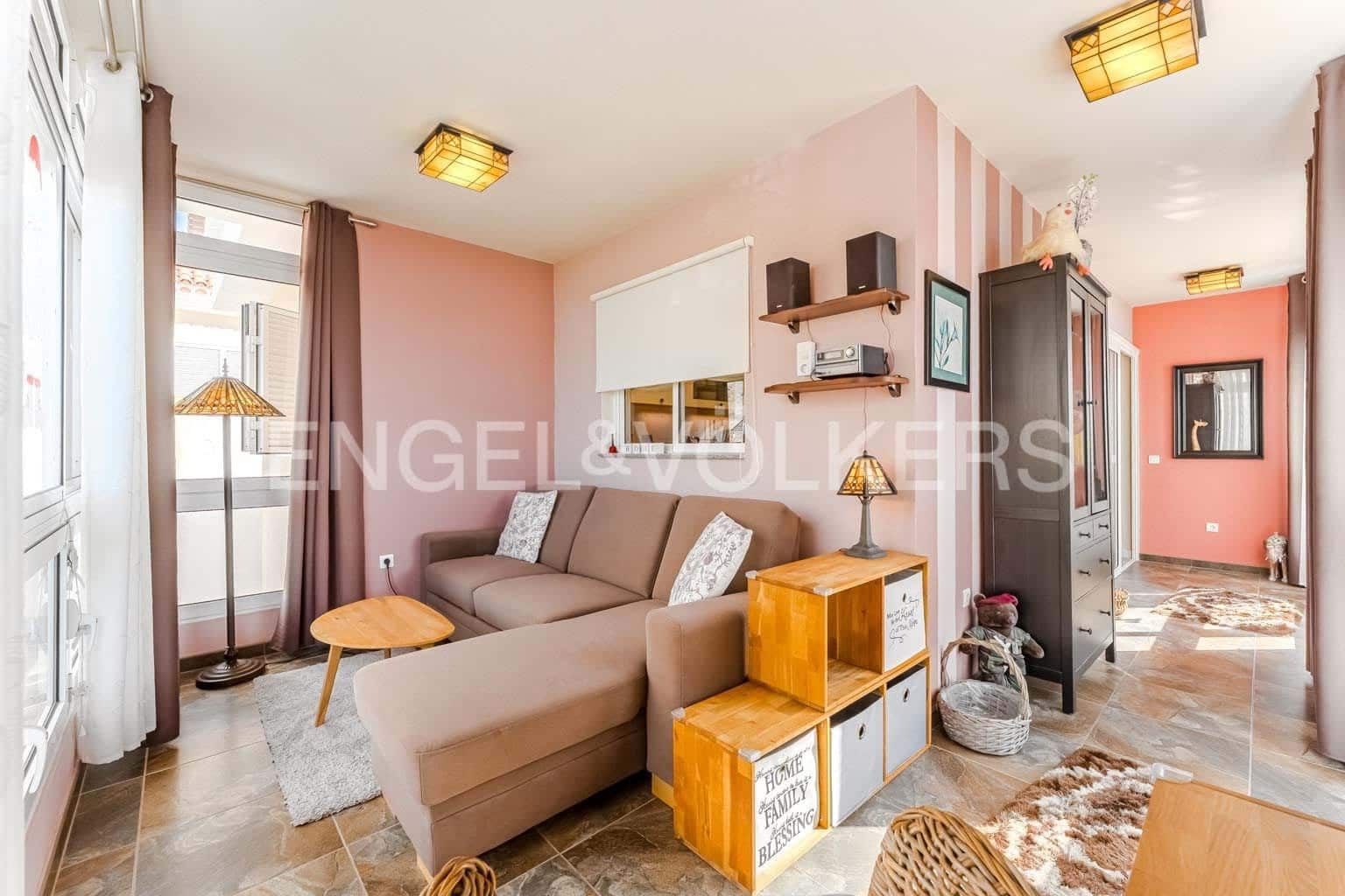 4 bedroom Villa for sale in Adeje - € 699,000 (Ref: 9490878)