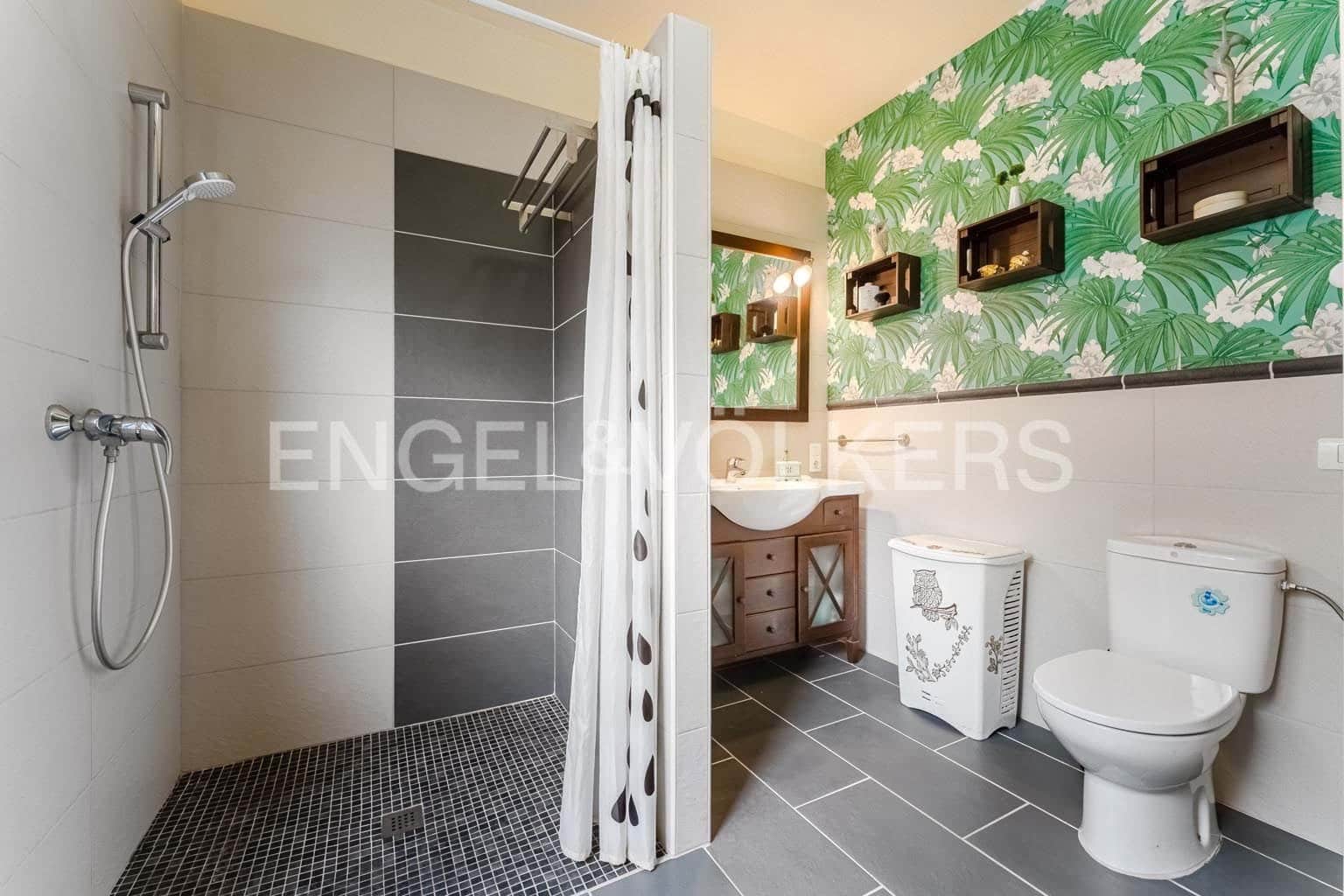 4 bedroom Villa for sale in Adeje - € 699,000 (Ref: 9490878)