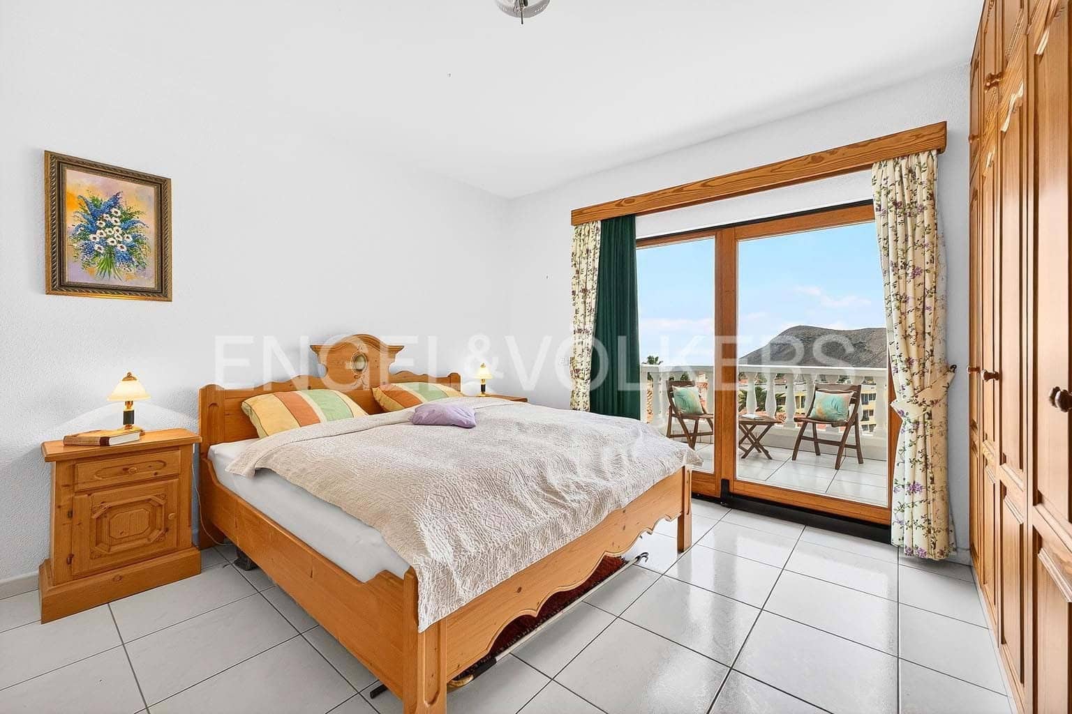 3 sypialnia Willa na sprzedaż w Chayofa z garażem - 880 000 € (Ref: 9544486)