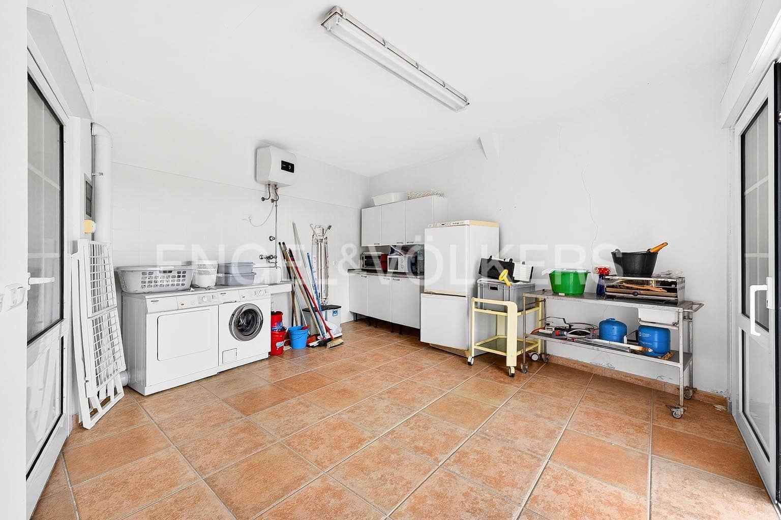 3 sypialnia Willa na sprzedaż w Chayofa z garażem - 880 000 € (Ref: 9544486)