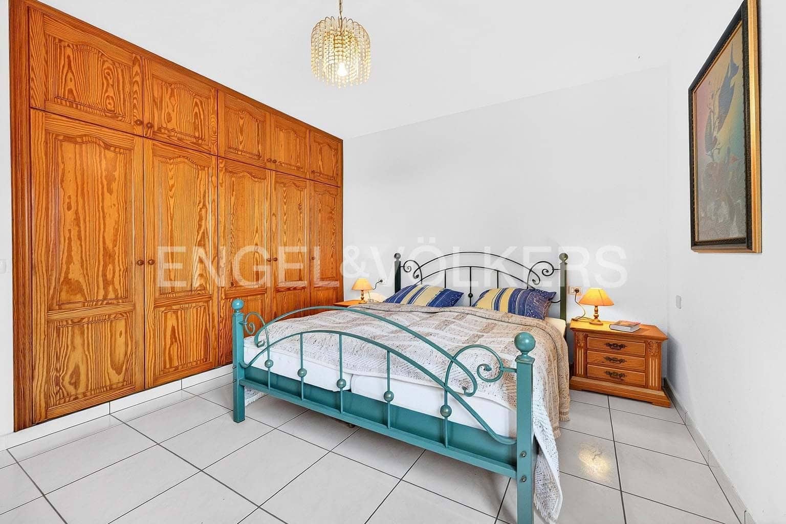 3 sypialnia Willa na sprzedaż w Chayofa z garażem - 880 000 € (Ref: 9544486)