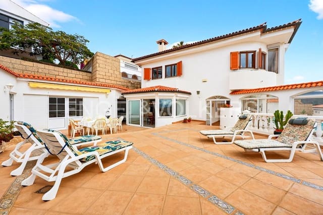 3 sypialnia Willa na sprzedaż w Chayofa, Arona z garażem - 880 000 € (Ref: 9544486)