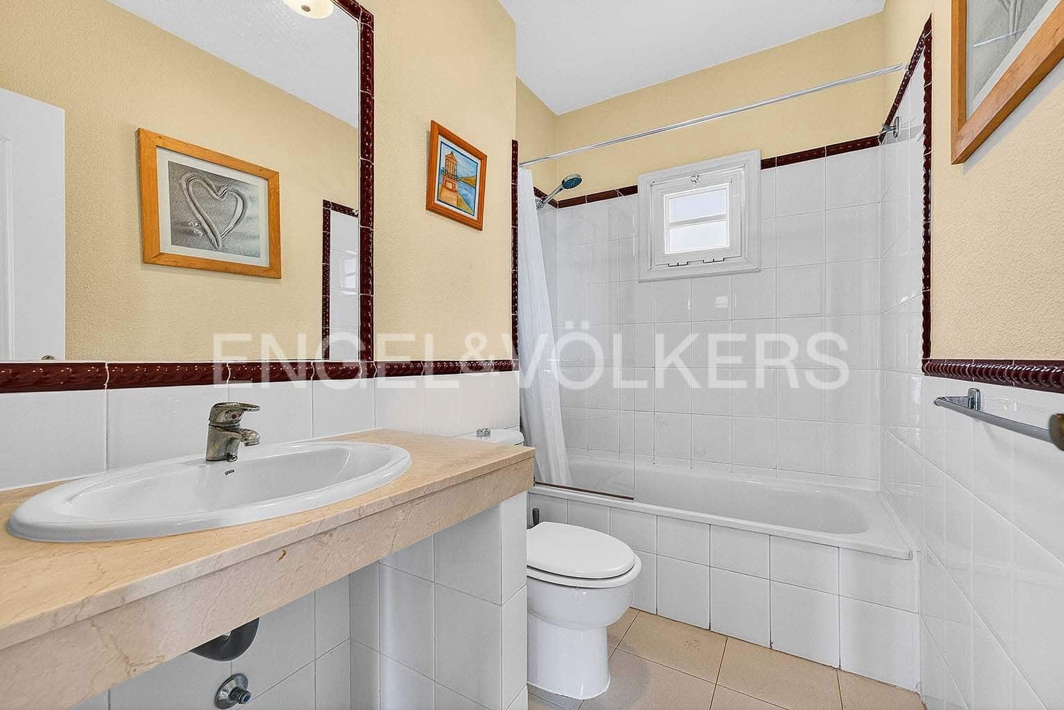 3 soverom Villa til salgs i Torviscas med svømmebasseng garasje - € 659 000 (Ref: 9563743)