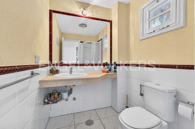 3 soverom Villa til salgs i Torviscas, Adeje med svømmebasseng garasje - € 659 000 (Ref: 9563743)