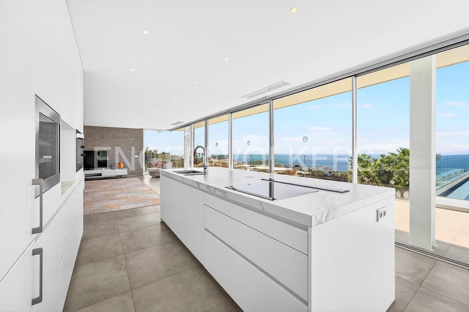 5 sovrum Villa till salu i Guia de Isora med pool garage - 5 285 000 € (Ref: 9566247)