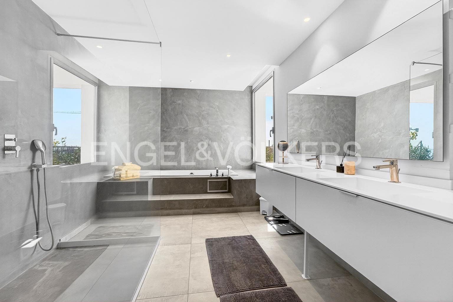 5 sovrum Villa till salu i Guia de Isora med pool garage - 5 285 000 € (Ref: 9566247)