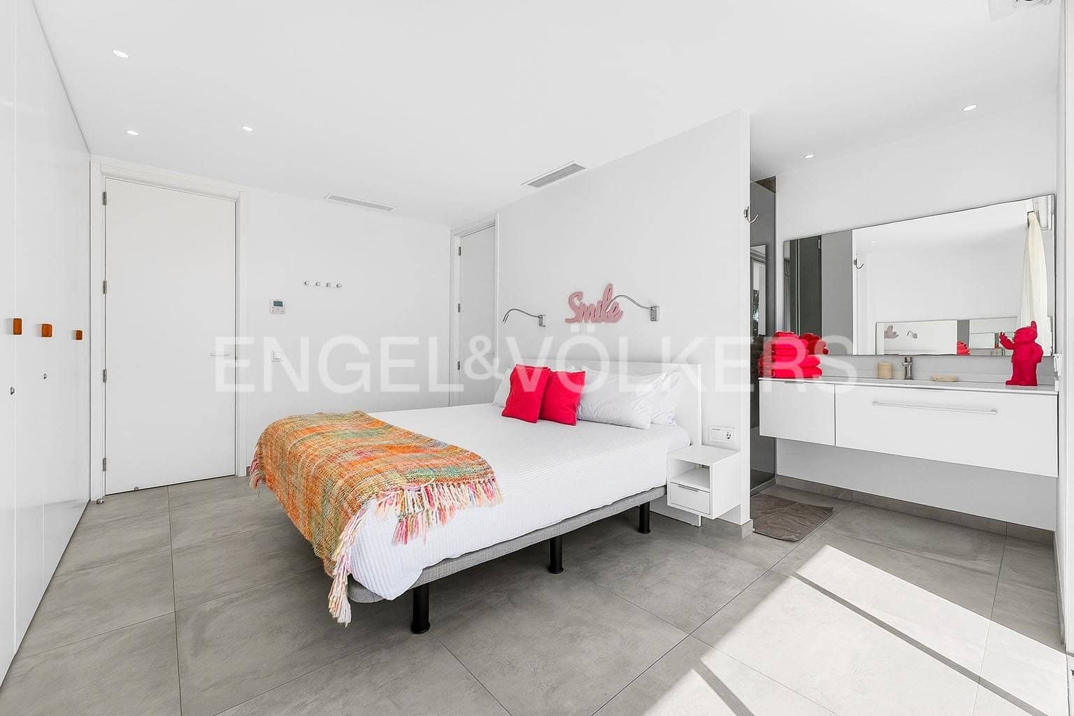 5 sovrum Villa till salu i Guia de Isora med pool garage - 5 285 000 € (Ref: 9566247)