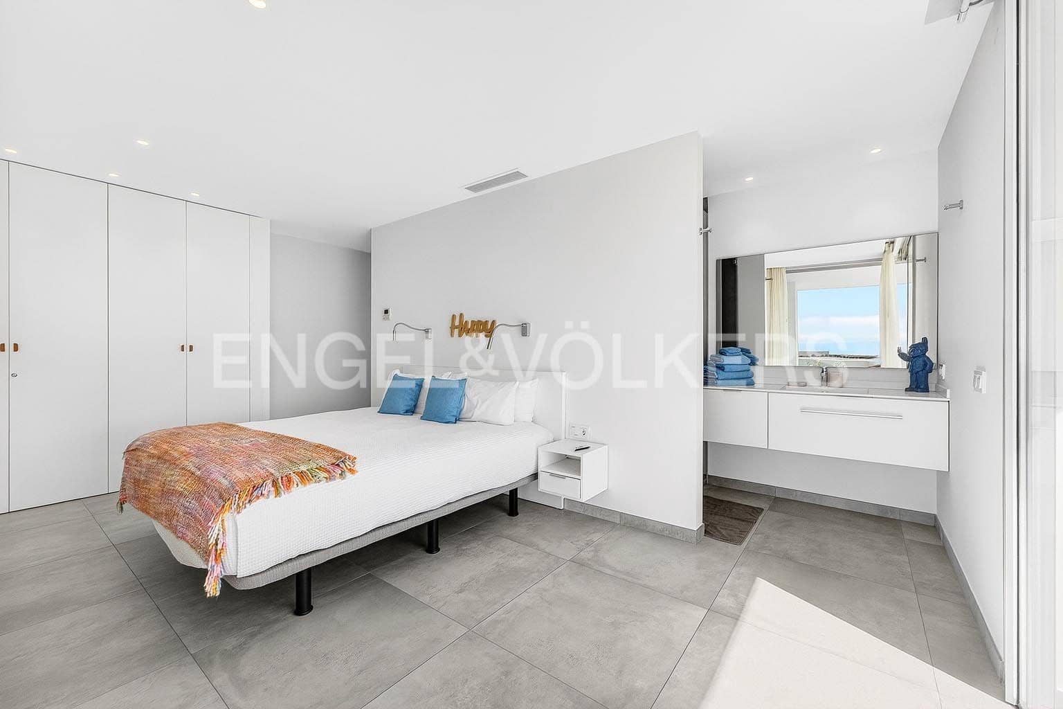 5 sovrum Villa till salu i Guia de Isora med pool garage - 5 285 000 € (Ref: 9566247)