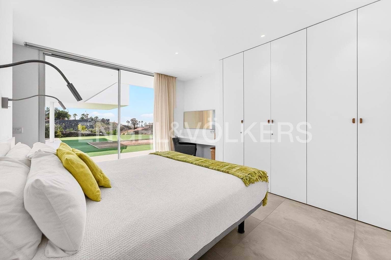 5 sovrum Villa till salu i Guia de Isora med pool garage - 5 285 000 € (Ref: 9566247)