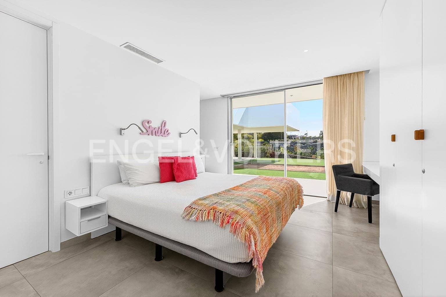 5 sovrum Villa till salu i Guia de Isora med pool garage - 5 285 000 € (Ref: 9566247)