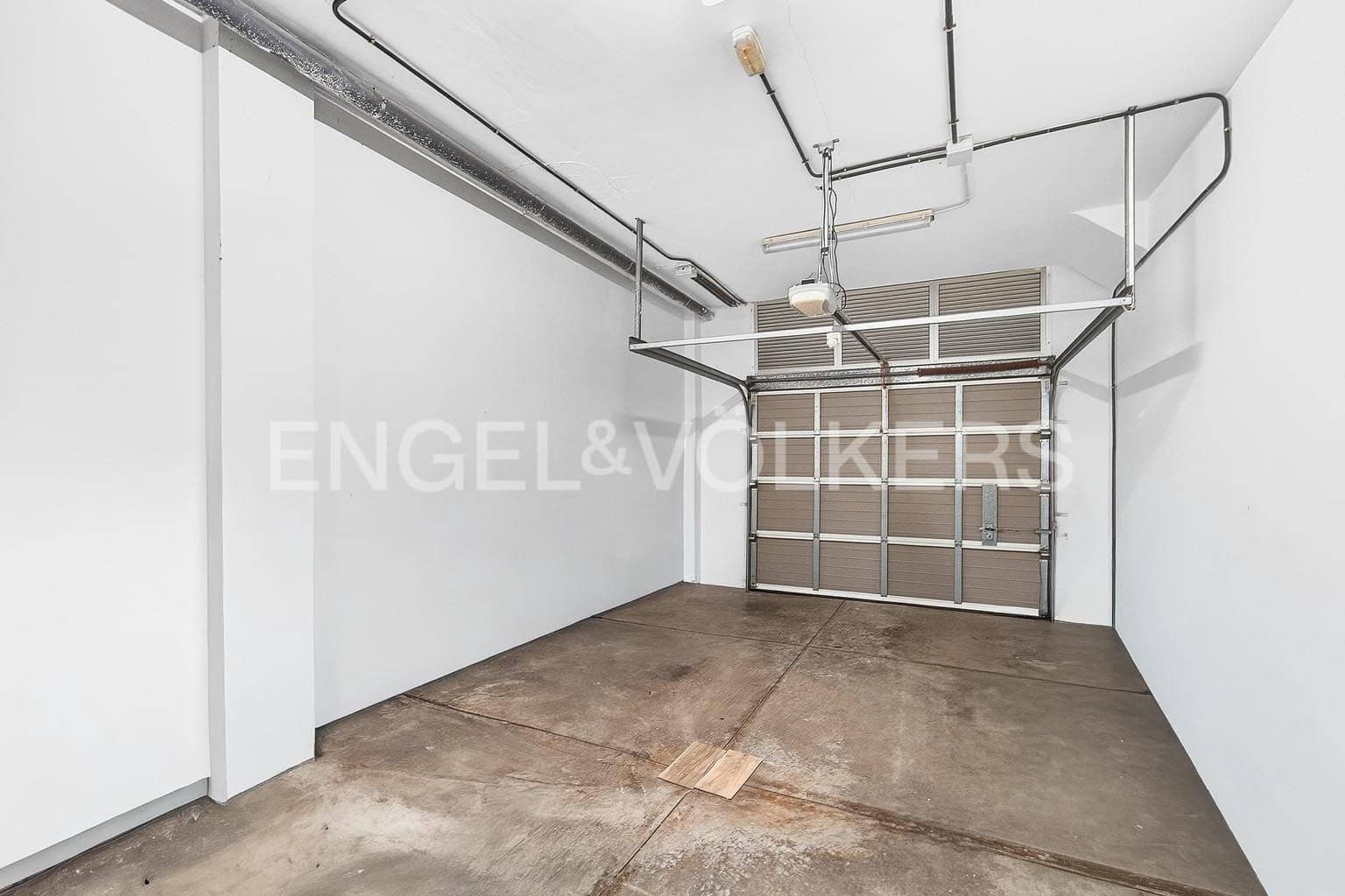 4 sypialnia Willa na sprzedaż w Fanabe z garażem - 899 000 € (Ref: 9572138)