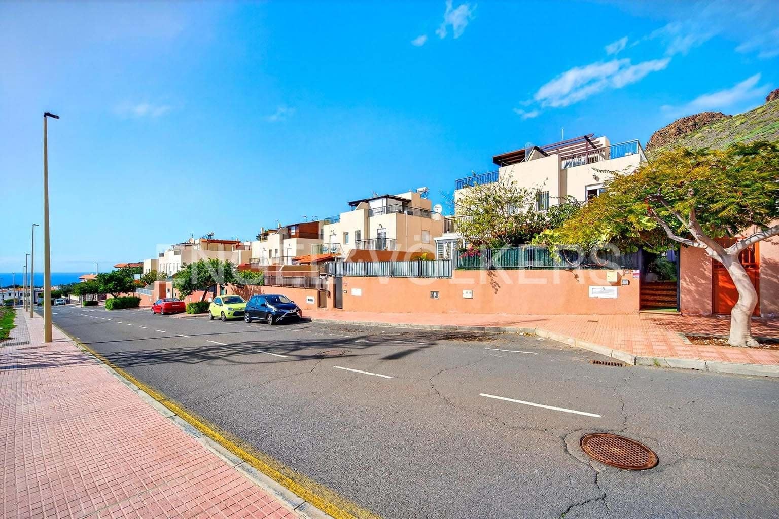 4 sypialnia Willa na sprzedaż w Fanabe z garażem - 899 000 € (Ref: 9572138)