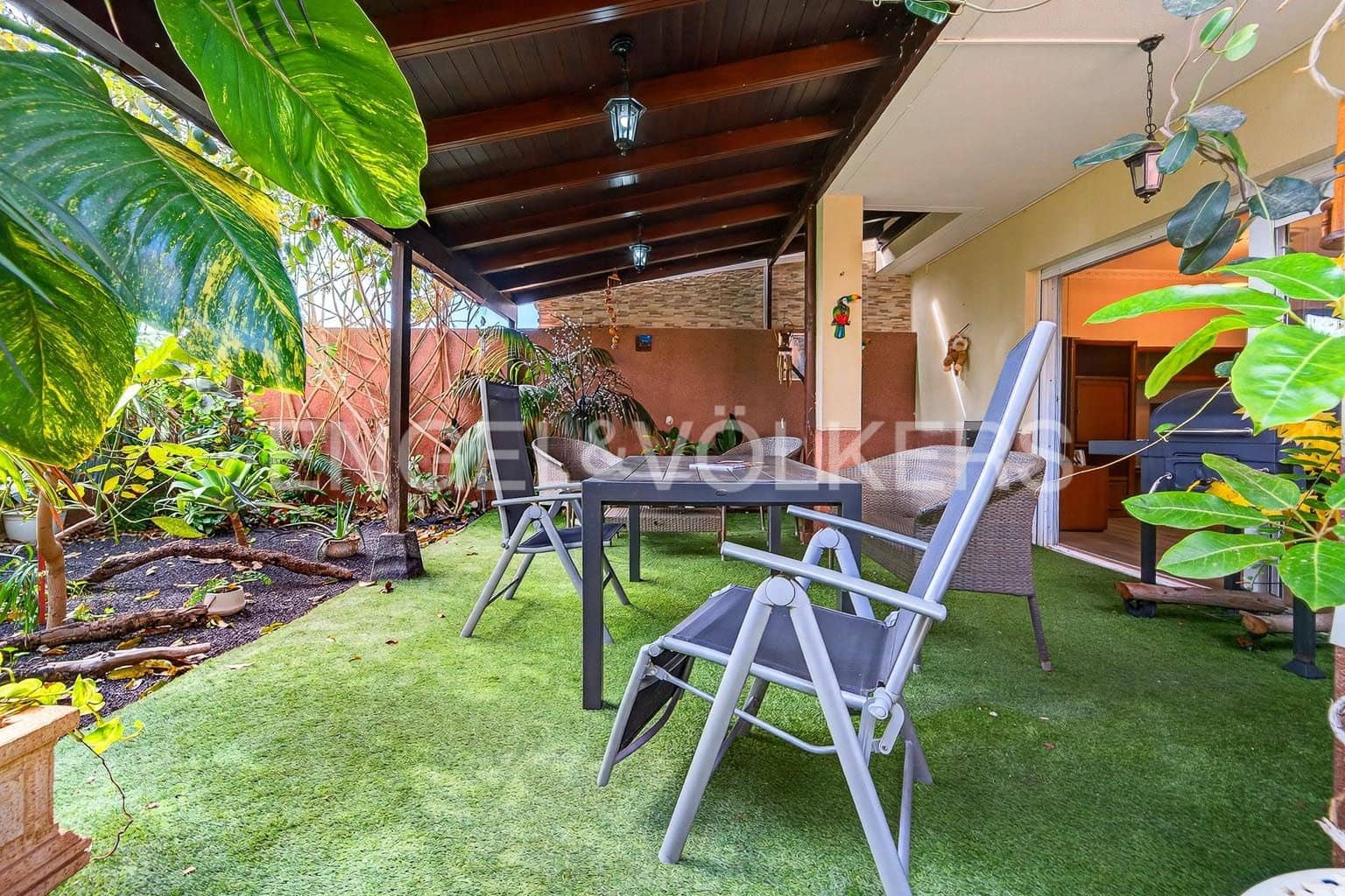 4 sypialnia Willa na sprzedaż w Fanabe z garażem - 899 000 € (Ref: 9572138)