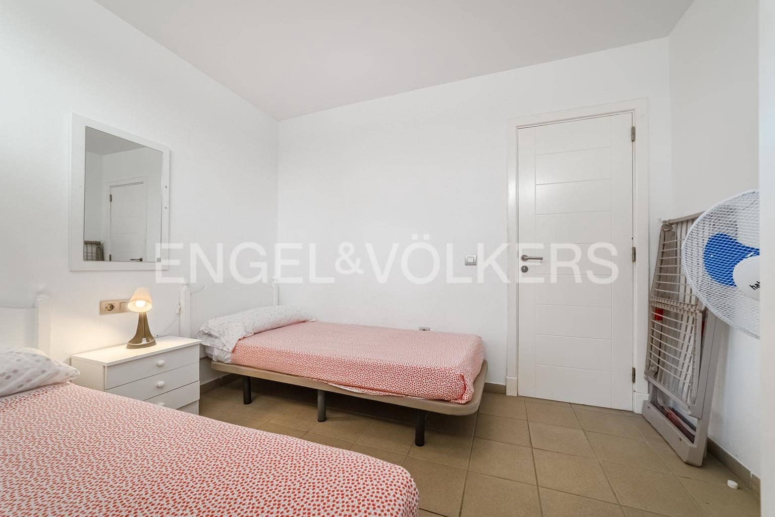 2 quarto Apartamento para venda em El Medano - 650 000 € (Ref: 9572139)