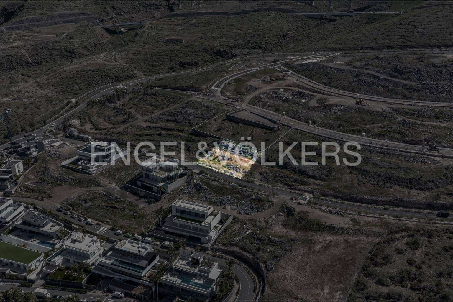 Undeveloped Land for sale in Guia de Isora - € 1,490,000 (Ref: 9580081)