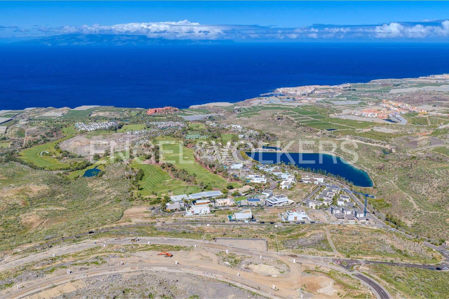Undeveloped Land for sale in Guia de Isora - € 1,490,000 (Ref: 9580081)