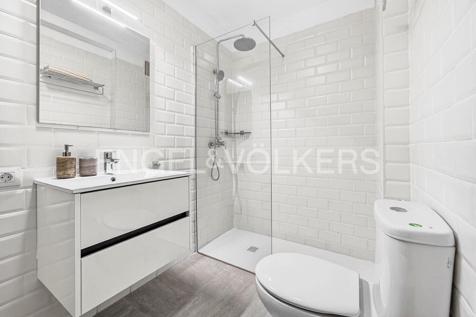 Apartamento de 3 habitaciones en Palm-Mar en venta con piscina - 499.000 € (Ref: 9603021)