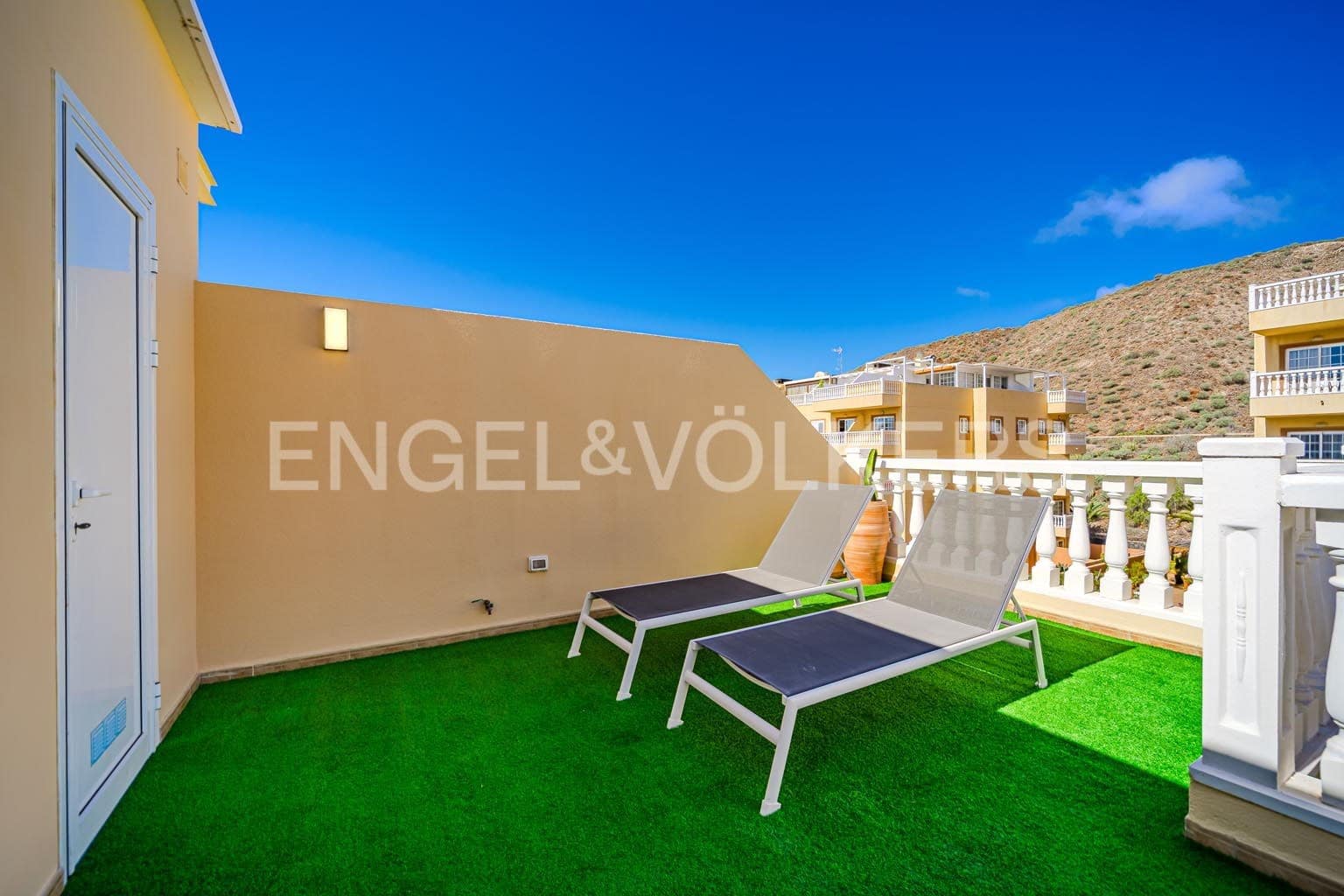 Apartamento de 3 habitaciones en Palm-Mar en venta con piscina - 499.000 € (Ref: 9603021)